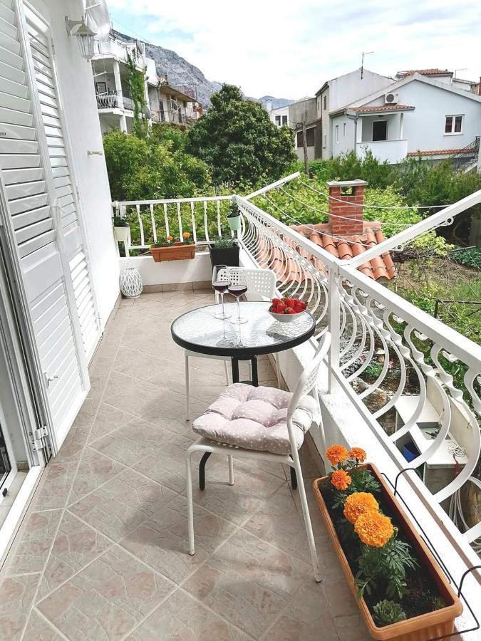 Hotel Apartman Komadina Makarska Exterior foto